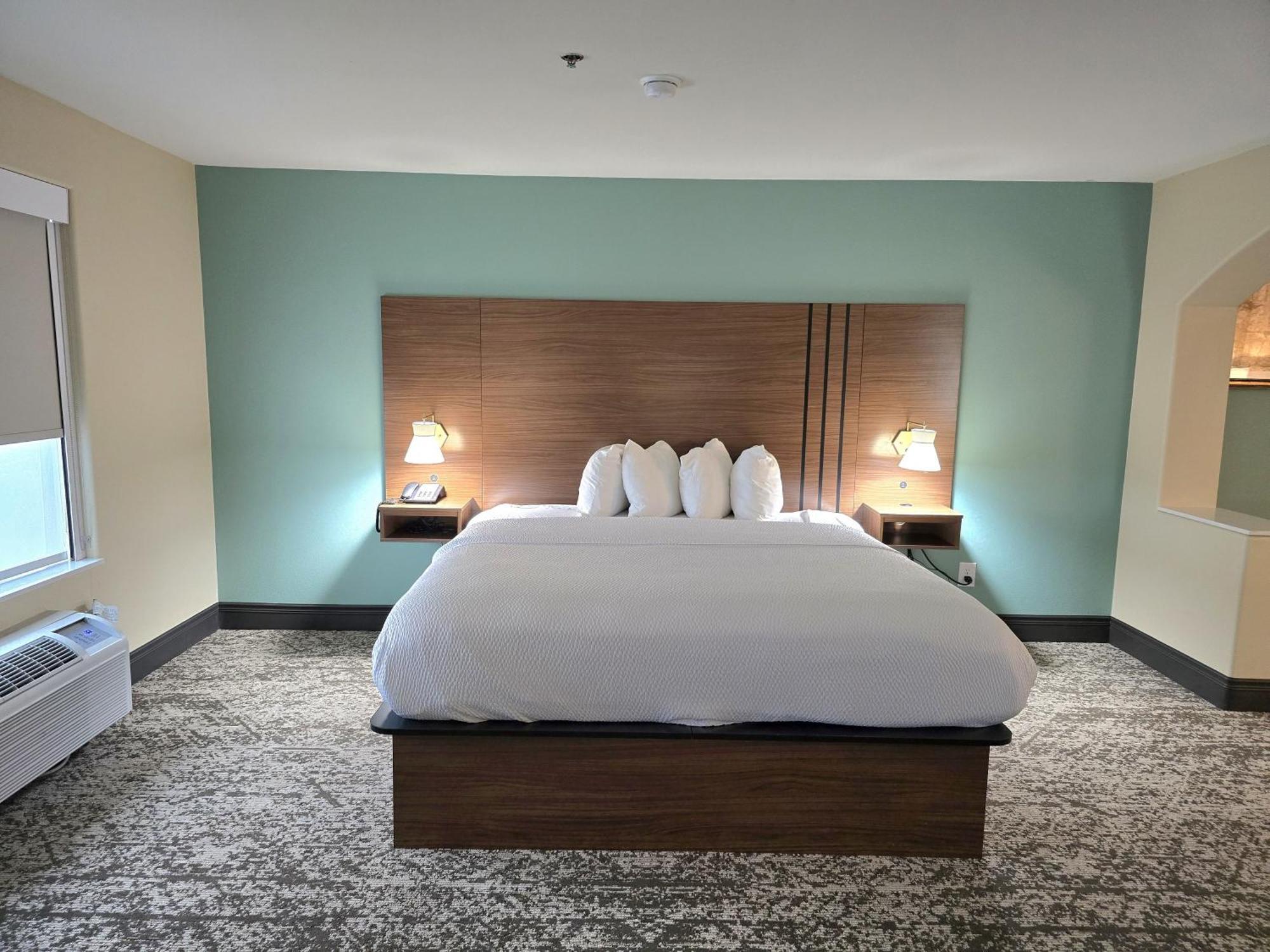 Best Western Casa Villa Suites Harlingen Extérieur photo